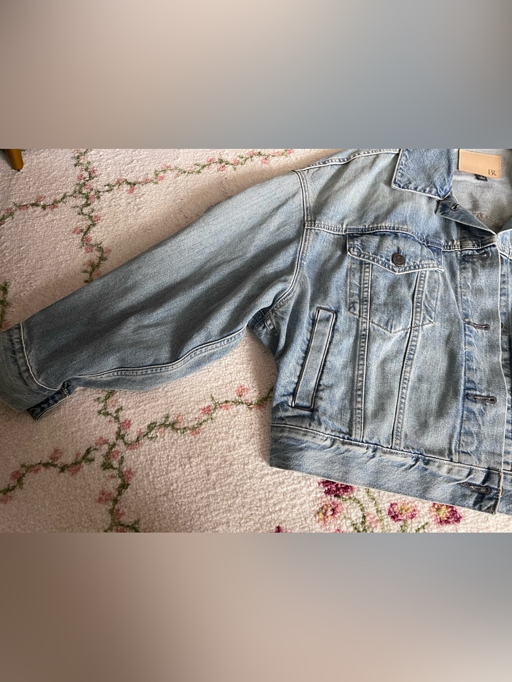 Banana Republic Trucker Jacket - Picture 5 of 14